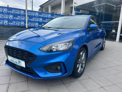 Ford Focus 1.0 EcoBoost ST-Line