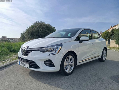 Renault Clio 1.0SCE Business