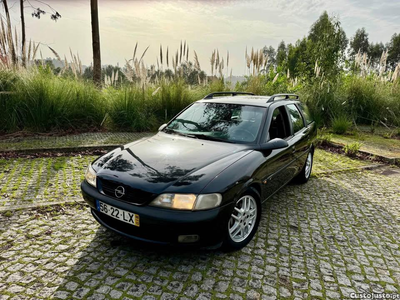 Opel Vectra Caravan 2.0DTI