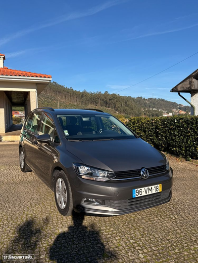 VW Touran