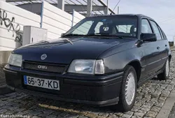 Opel Kadett 2.0 GSI