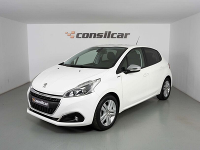 Peugeot 208 1.2 PureTech Signature