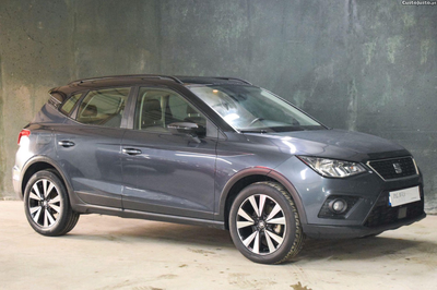 Seat Arona caixa automática