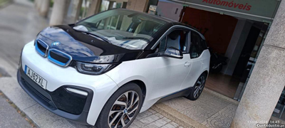 BMW i3 REX 94Ah Híbrido (Eléctrico e motor a gasolina)