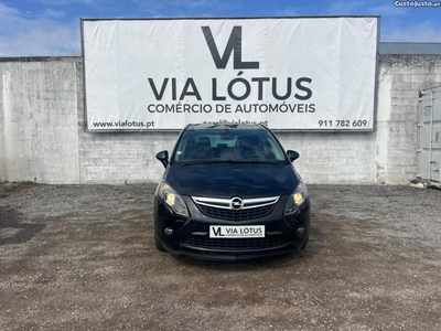 Opel Zafira 1.6 CDTi Executive