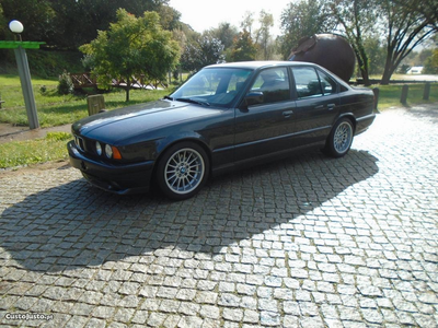 BMW 525 I