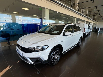 Fiat Tipo 1.0 GSE T3 Cross