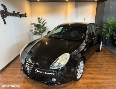 Alfa Romeo Giulietta 1.6 JTDm Exclusive J18