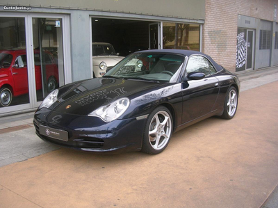 Porsche 911 Carrera Cabrio (996)