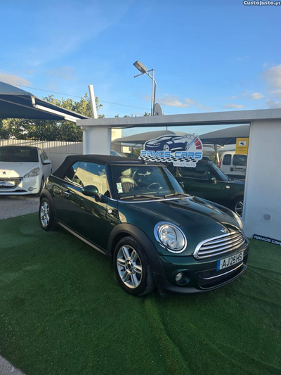 MINI Cabrio 2012