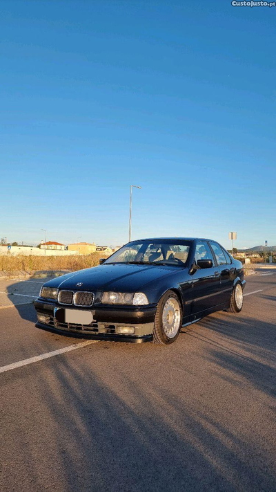 BMW 320 Sedan C/ swap 28i