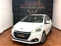 Peugeot 208 1.2 PureTech Signature