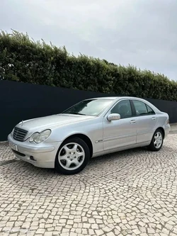 Mercedes-Benz C 220