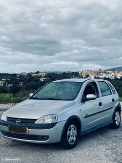 Opel Corsa 1.2 16V Elegance