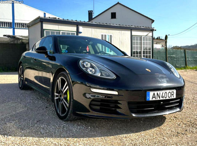 Porsche Panamera S e-hybrid plug-in 420cv