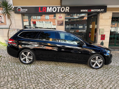 Peugeot 308 1.5 BlueHDi Allure Pack