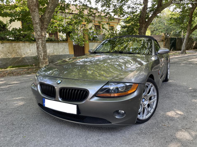 BMW Z4 2.5 Cabrio e85