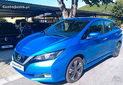 Nissan Leaf 62klh bateria própria iva dedutível