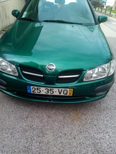 Nissan Almera 3 portas