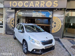 Peugeot 2008 1.2 PureTech Allure