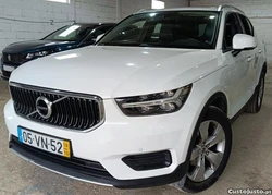 Volvo XC40 2.0 D3 MOMENTUM (AUTO)