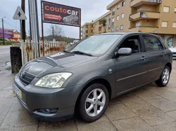 Toyota Corolla 1.4 i Viatura Nacional