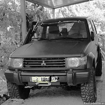 Mitsubishi Pajero GLS