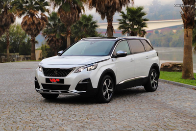 Peugeot 5008 Crossway