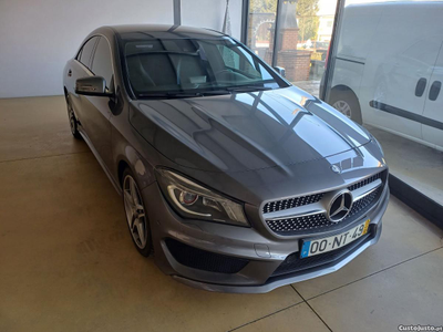 Mercedes-Benz CLA 220 CDI AMG 170 CV Autom.