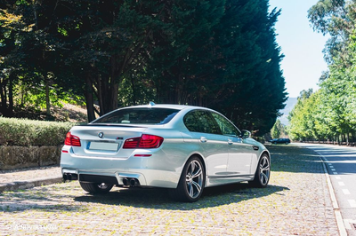 BMW M5 Standard