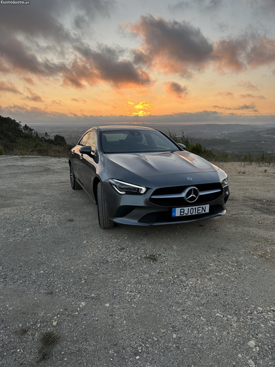 Mercedes-Benz CLA 250 Hibrido /Plug-in/ Gasolina