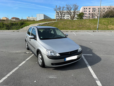 Opel Corsa Caixa automática 1.2 16V MUITO NOVO