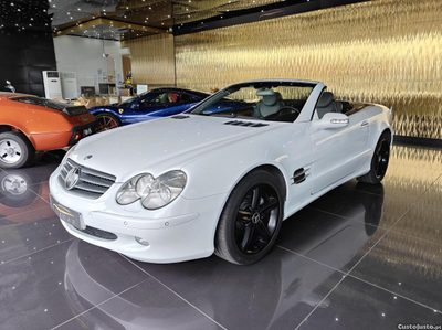 Mercedes-Benz SL 500 .