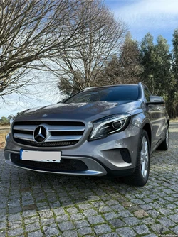 Mercedes-Benz GLA 220 Gla