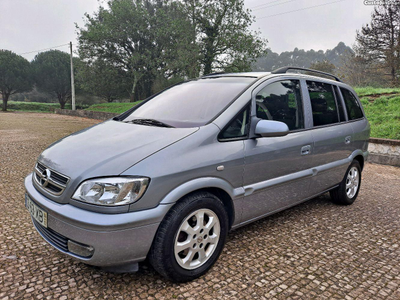 Opel Zafira 2.0TDI 7Lug Impecável