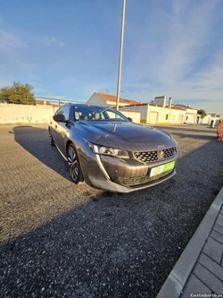 Peugeot 508 SW 1.6 Hybrid 225 GT_Credito