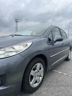 Peugeot 207 207