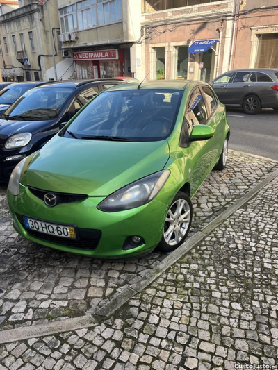 Mazda 2 E