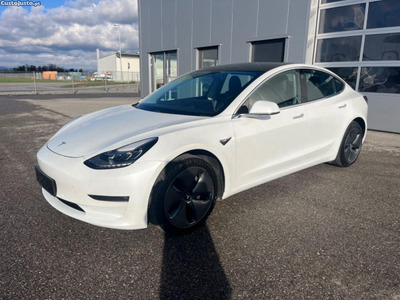 Tesla Model 3 Longe Range Dual motor