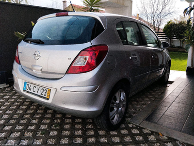 Opel Corsa 1.2 85 cv