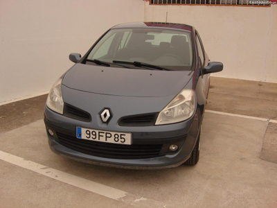 Renault Clio 1.2 I 16V