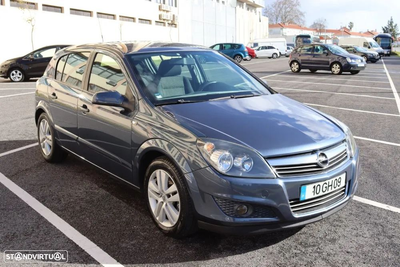 Opel Astra 1.7 CDTi Cosmo