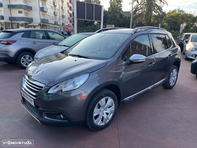 Peugeot 2008 1.2 VTi Allure