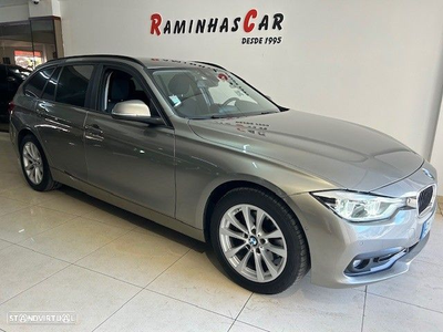 BMW 320 d Touring xDrive Auto