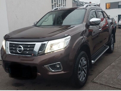 Nissan Navara 2.3 dCi CD 4WD Tekna