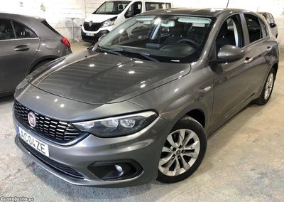 Fiat Tipo 1.3 M-Jet Lounge