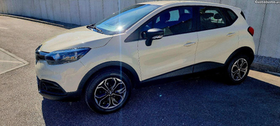 Renault Captur 43 mil kms Novo