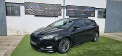 Ford Focus ST LINE