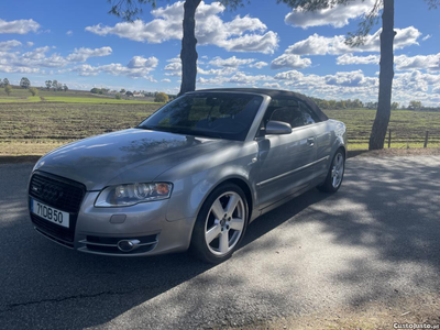 Audi A4 Cabrio S line