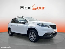 Peugeot 2008 1.2 PureTech Style